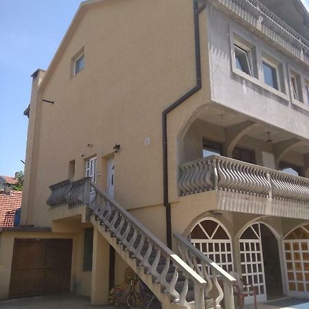 Buric Rooms Nikšić Zewnętrze zdjęcie