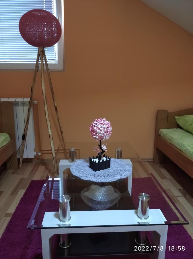 Buric Rooms Nikšić Zewnętrze zdjęcie