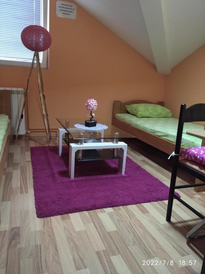 Buric Rooms Nikšić Zewnętrze zdjęcie