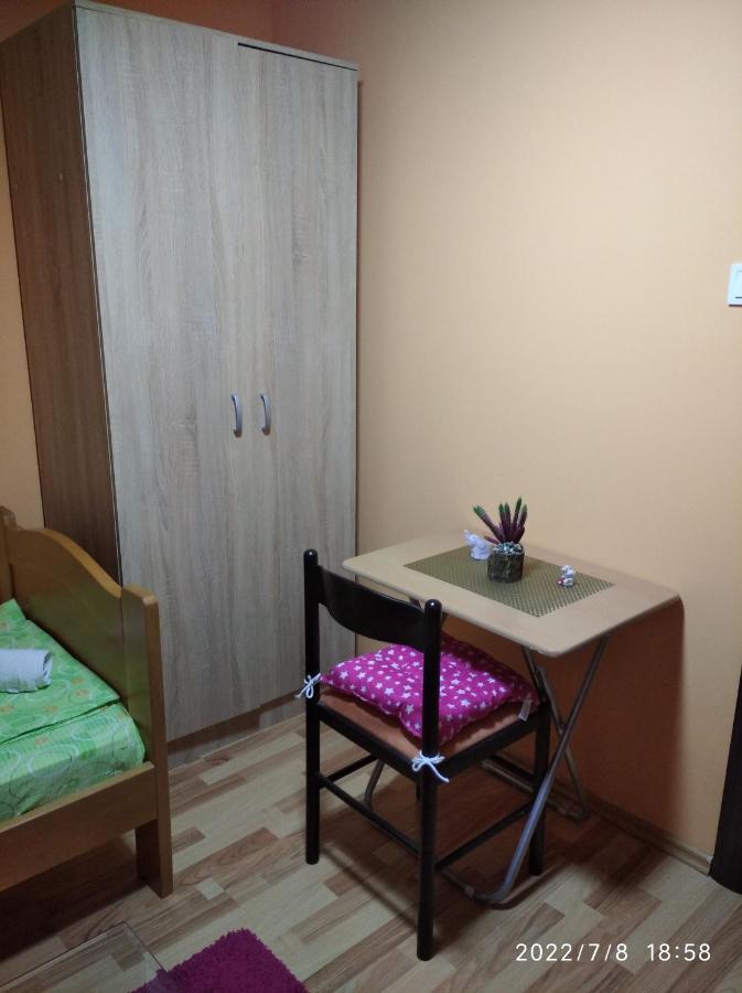 Buric Rooms Nikšić Zewnętrze zdjęcie