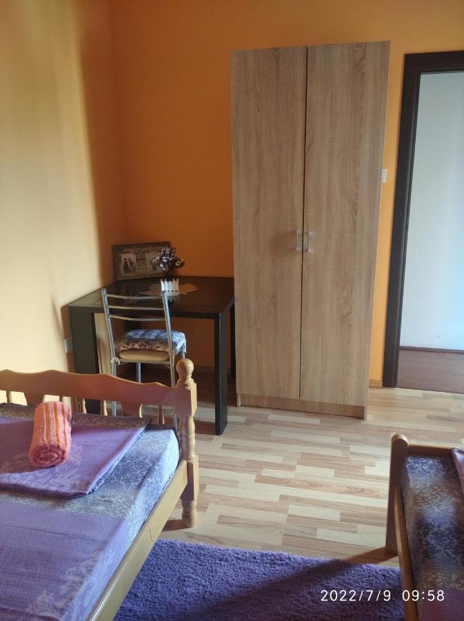 Buric Rooms Nikšić Zewnętrze zdjęcie
