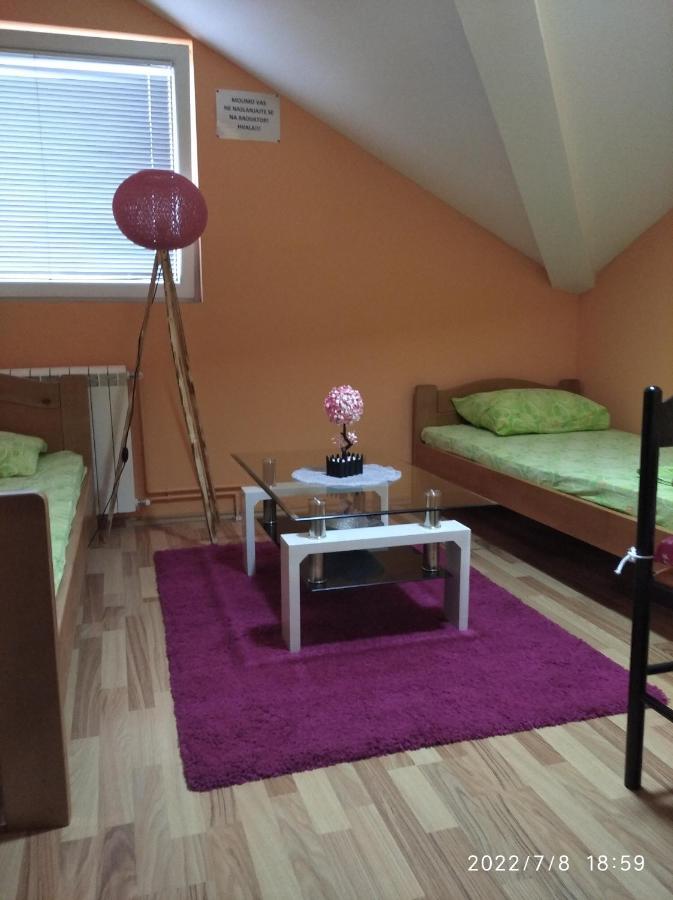 Buric Rooms Nikšić Zewnętrze zdjęcie