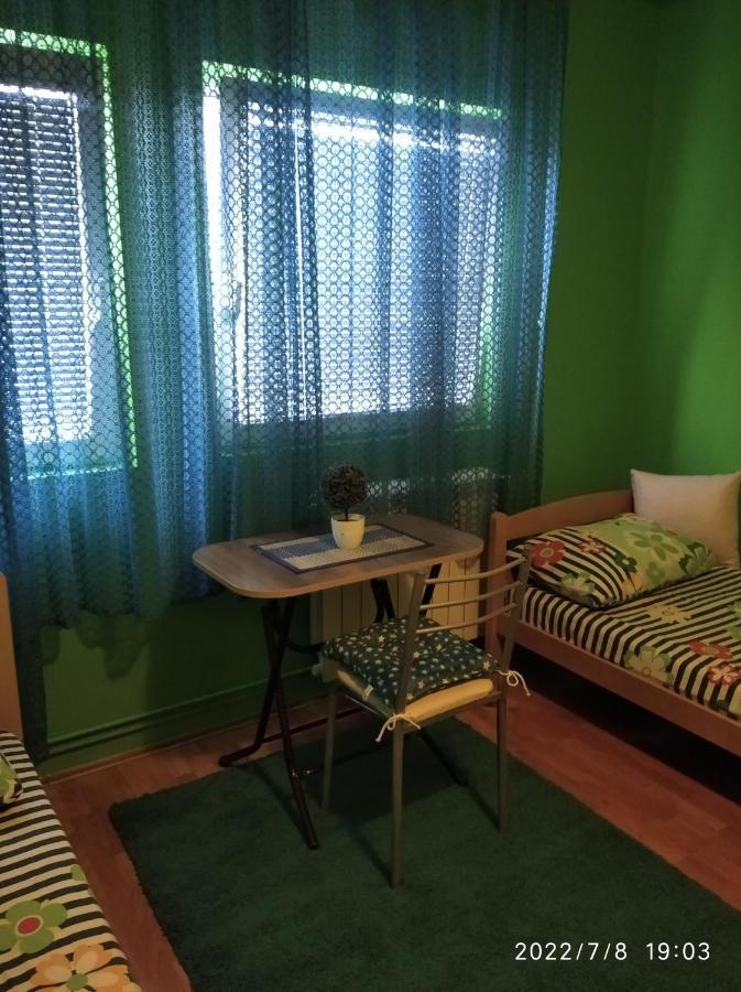 Buric Rooms Nikšić Zewnętrze zdjęcie